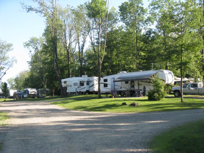 RV Sites in Waterford, PA | Sparrow Pond Family Campground